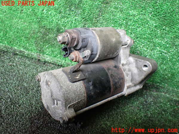 1UPJ-9236126010]ハイエースワゴン100系(RZH101G)セルモーター 中古_2