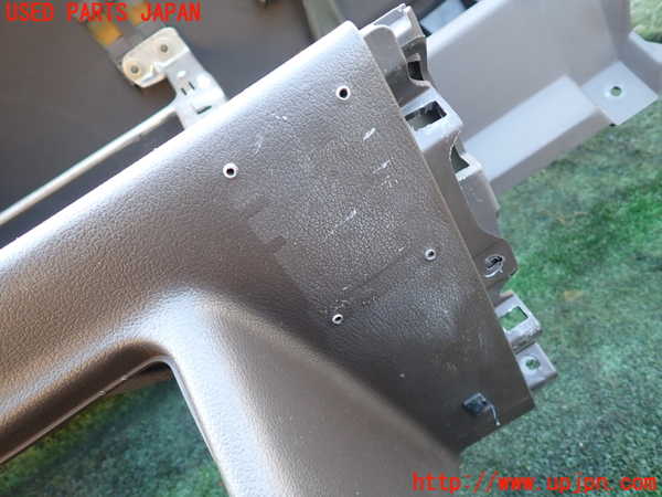 1UPJ-9236127505]ハイエースワゴン100系(RZH101G)ダッシュボード 中古_2