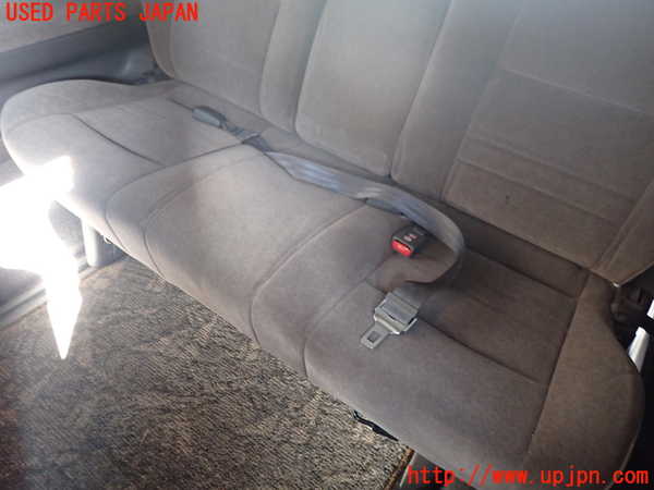 1UPJ-9236127210]ハイエースワゴン100系(RZH101G)3列目シート 中古_3
