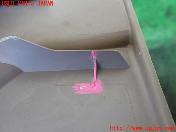 1UPJ-9236127660]ハイエースワゴン100系(RZH101G)左フロントピラートリム 中古_4