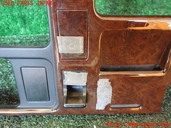 1UPJ-9236127510]ハイエースワゴン100系(RZH101G)メーターフード 中古_2