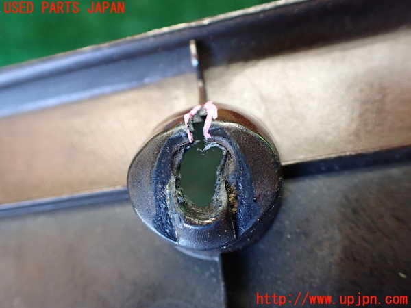 1UPJ-9236127510]ハイエースワゴン100系(RZH101G)メーターフード 中古_5