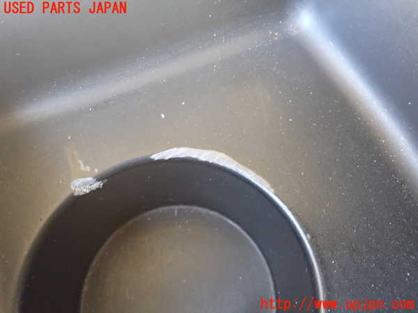 1UPJ-9236127810]ハイエースワゴン100系(RZH101G)ドリンクホルダー 中古_2