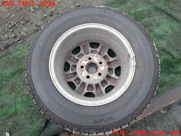 1UPJ-9236129026]ハイエースワゴン100系(RZH101G)タイヤ　ホイール　1本① 205/70R15 中古_3