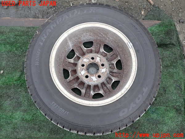 1UPJ-9236129027]ハイエースワゴン100系(RZH101G)タイヤ　ホイール　1本② 205/70R15 中古_3