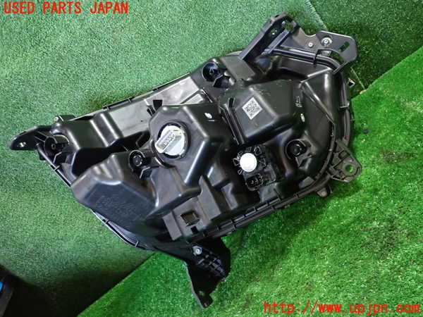 1UPJ-9236131132]N-BOX カスタム(エヌ ボックス カスタム)(JF3)左ヘッドライト LED 中古_3