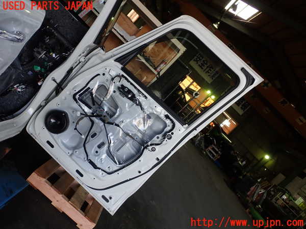 1UPJ-9236131230]N-BOX カスタム(エヌ ボックス カスタム)(JF3)右前ドア (ジャンク品) 中古(43R-00122 M2H3K)_4