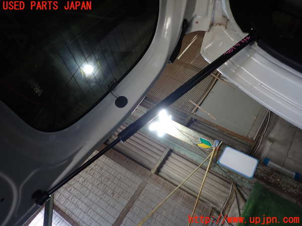 1UPJ-9236131584]N-BOX カスタム(エヌ ボックス カスタム)(JF3)リアゲートダンパー 中古_2
