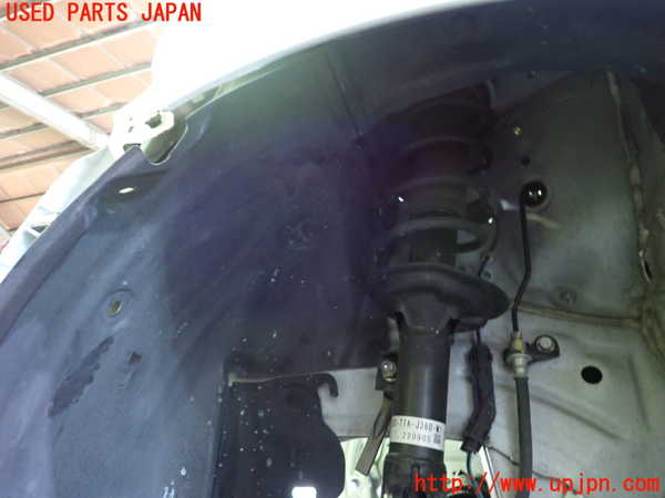 1UPJ-9236131092]N-BOX カスタム(エヌ ボックス カスタム)(JF3)左前フェンダーライナー 中古_3