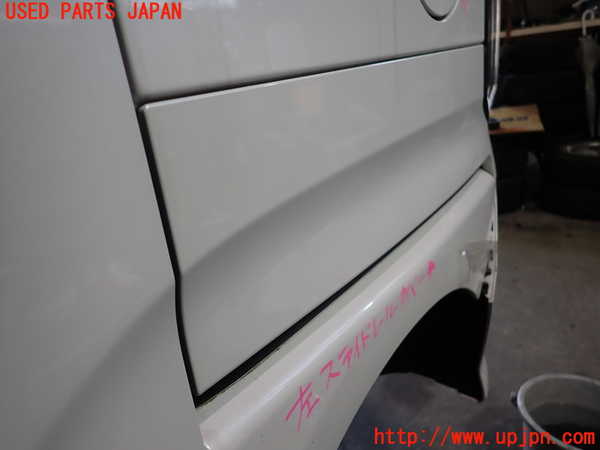 1UPJ-9236131362]N-BOX カスタム(エヌ ボックス カスタム)(JF3)左スライドレールカバー 中古_3