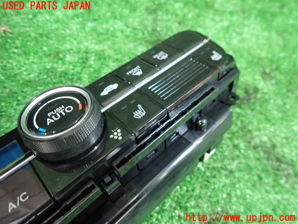 1UPJ-9236136066]N-BOX カスタム(エヌ ボックス カスタム)(JF3)エアコンスイッチ1 中古_2