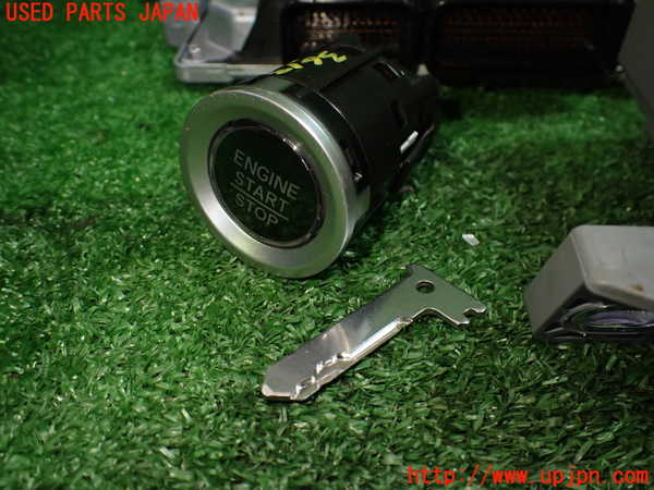 1UPJ-9236136110]N-BOX カスタム(エヌ ボックス カスタム)(JF3)エンジンコンピューター 中古_4