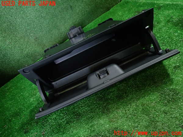 1UPJ-9236137517]N-BOX カスタム(エヌ ボックス カスタム)(JF3)グローブボックス2 中古_2