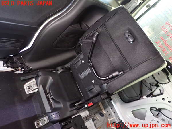 1UPJ-9236137145]N-BOX カスタム(エヌ ボックス カスタム)(JF3)右2列目シート 中古_4