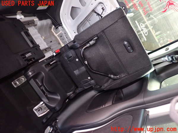 1UPJ-9236137175]N-BOX カスタム(エヌ ボックス カスタム)(JF3)左2列目シート 中古_4