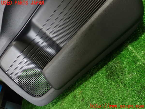 1UPJ-9236131234]N-BOX カスタム(エヌ ボックス カスタム)(JF3)右前ドア内張り 中古_3