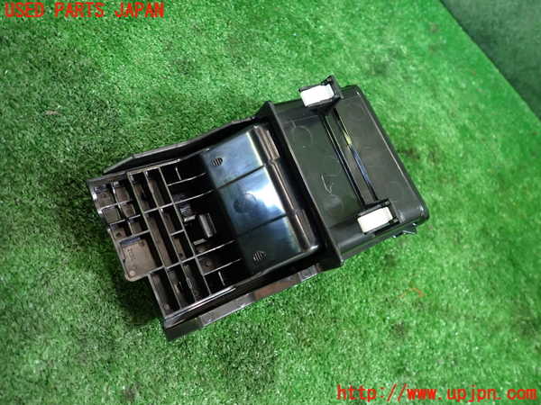 1UPJ-9236137810]N-BOX カスタム(エヌ ボックス カスタム)(JF3)ドリンクホルダー 中古_3