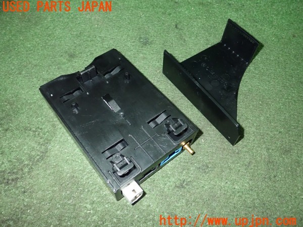 3UPJ=9236140503]ベンツ C200 ステーションワゴン(205242C S205)純正ビルトイン JRM-70MB ETC車載器 中古_2