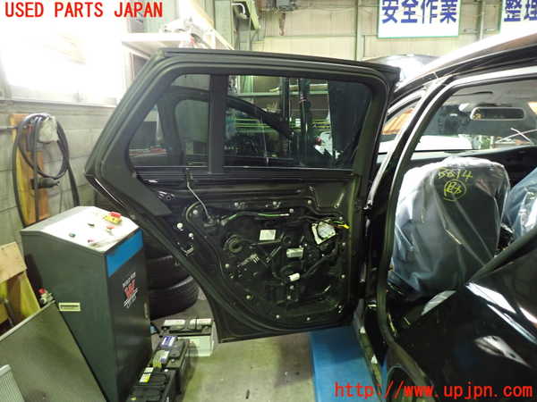 1UPJ-9236141320]ベンツ C200 ステーションワゴン(205242C)(205)左後ドア 中古(43R-002092)_4