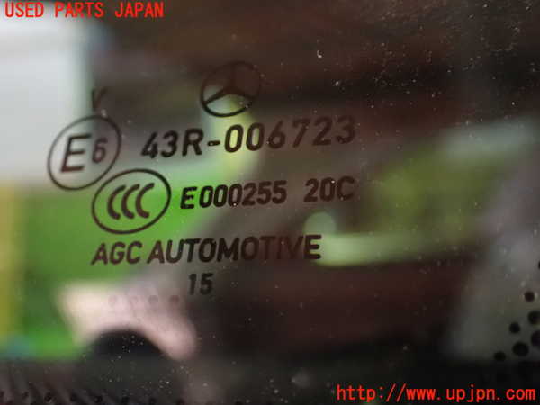 1UPJ-9236141380]ベンツ C200 ステーションワゴン(205242C)(205)右クォーターガラス 中古(43R-006723)_2