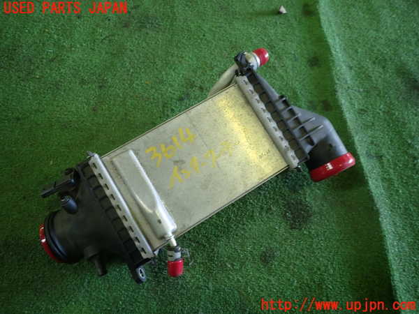 1UPJ-9236142451]ベンツ C200 ステーションワゴン(205242C)(205)インタークーラー1 中古_3