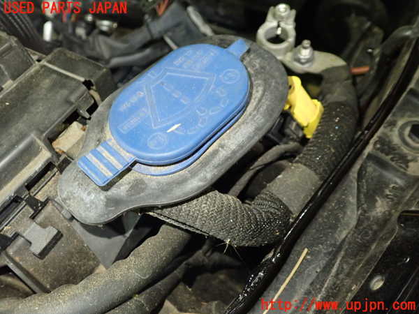 1UPJ-9236146791]ベンツ C200 ステーションワゴン(205242C)(205)ウォッシャータンク1 中古_2