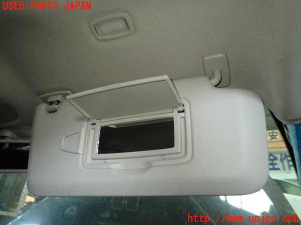 1UPJ-9236147625]ベンツ C200 ステーションワゴン(205242C)(205)室内サンバイザー右側 中古_3