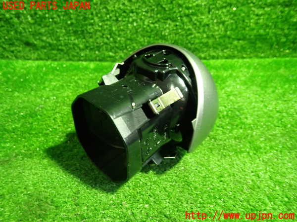 1UPJ-9236147527]ベンツ C200 ステーションワゴン(205242C)(205)エアコン吹き出し口2 (左) 中古_2