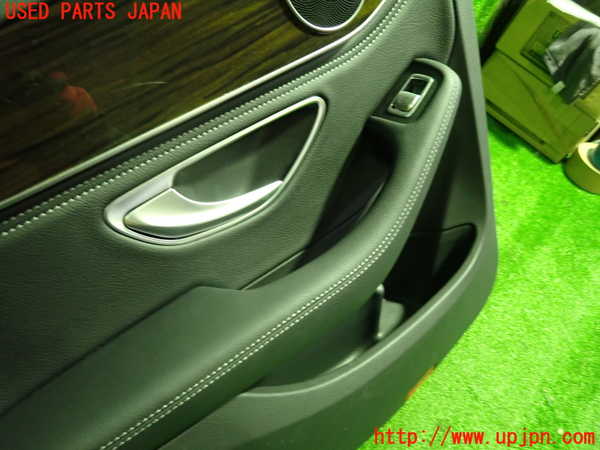 1UPJ-9236141324]ベンツ C200 ステーションワゴン(205242C)(205)左後ドア内張り 中古_2
