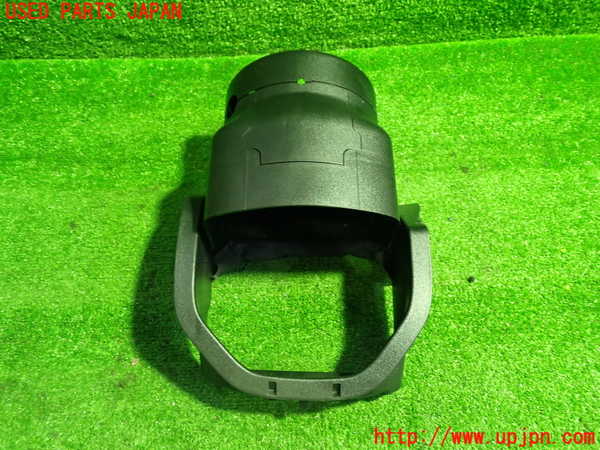 1UPJ-9236147905]ベンツ C200 ステーションワゴン(205242C)(205)コラムカバー 中古_3