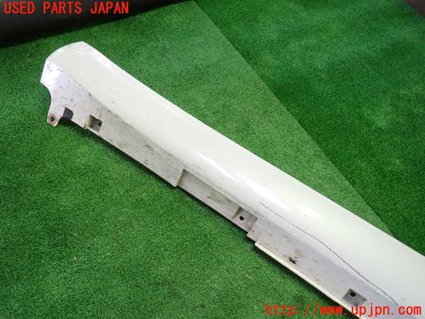 1UPJ-9236151392]スカイライン(V36)左サイドステップ 中古_3