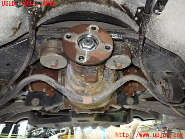 1UPJ-9236154355]スカイライン(V36)リアデフ 中古_4