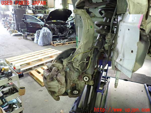 1UPJ-9236154290]スカイライン(V36)右フロントナックルハブ 中古_2