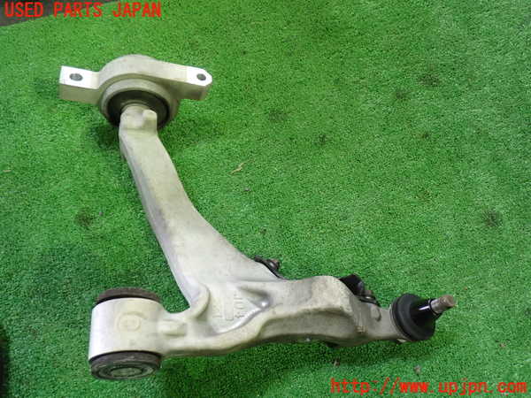 1UPJ-9236155176]スカイライン(V36)右フロントロアアーム1 中古_2