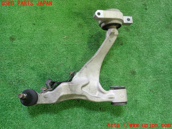 1UPJ-9236155186]スカイライン(V36)左フロントロアアーム1 中古_2