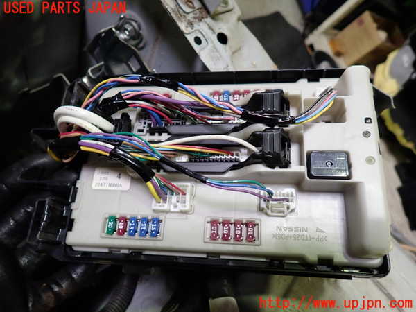1UPJ-9236156742]スカイライン(V36)ヒューズボックス2 中古_2