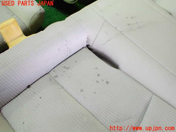 1UPJ-9236157385]スカイライン(V36)リアシート 中古_4