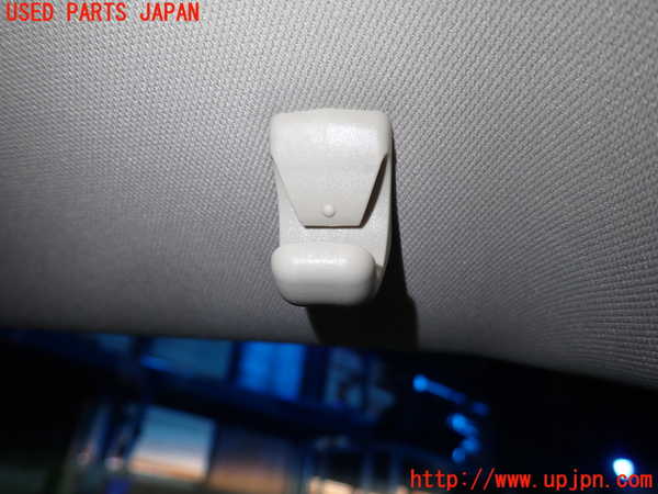 1UPJ-9236157630]スカイライン(V36)室内サンバイザー左側 中古_4