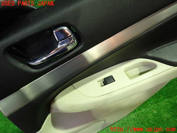 1UPJ-9236151294]スカイライン(V36)右後ドア内張り 中古_2