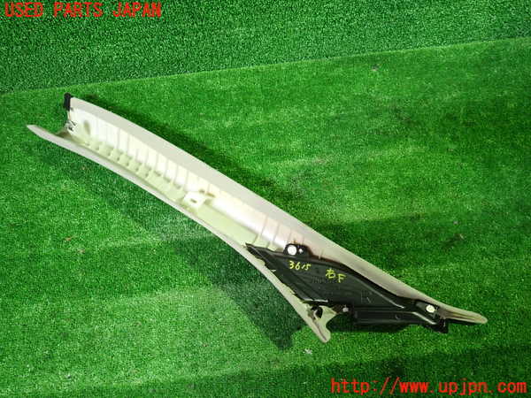 1UPJ-9236157655]スカイライン(V36)右フロントピラートリム 中古_2