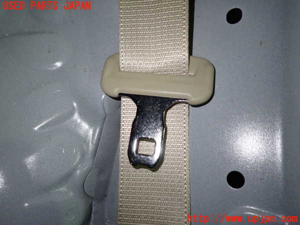 1UPJ-9236157155]スカイライン(V36)右2列目シートベルト 中古_2