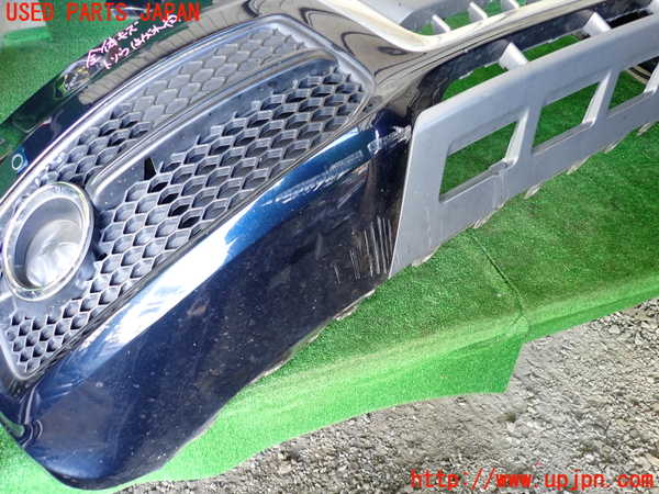 1UPJ-9236161010]アウディ・Q5(8RCDNF)フロントバンパー 中古_4