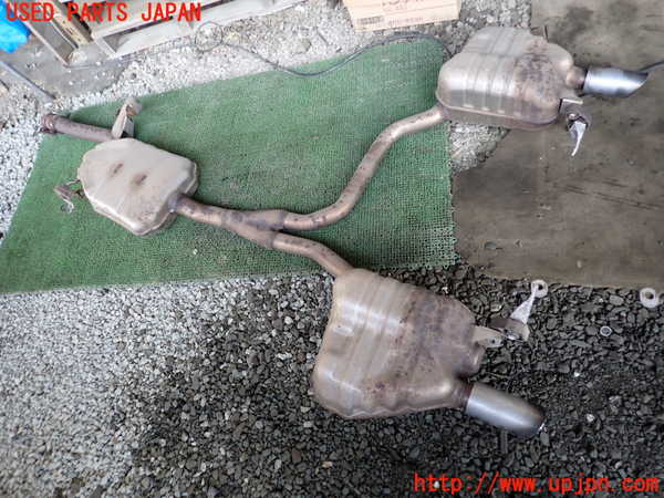 1UPJ-9236162671]アウディ・Q5(8RCDNF)リアマフラー1 中古_3