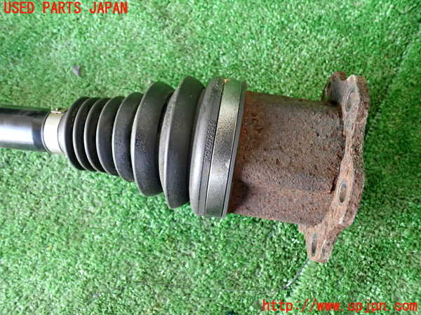1UPJ-9236164015]アウディ・Q5(8RCDNF)左フロントドライブシャフト 中古_3