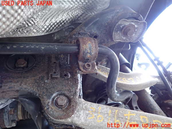 1UPJ-9236165295]アウディ・Q5(8RCDNF)リアメンバー 中古_5