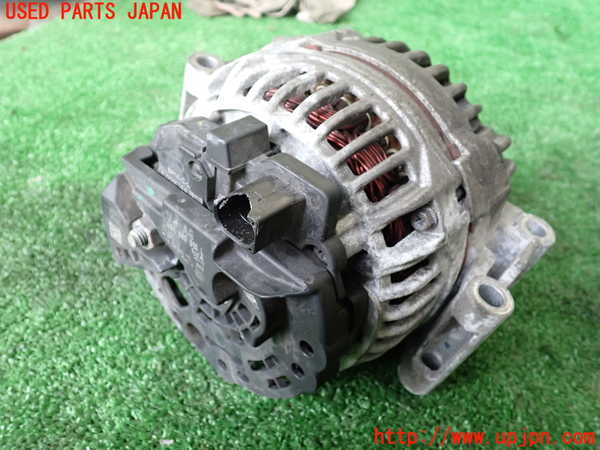 1UPJ-9236166015]アウディ・Q5(8RCDNF)オルタネーター(ダイナモ) 中古_2