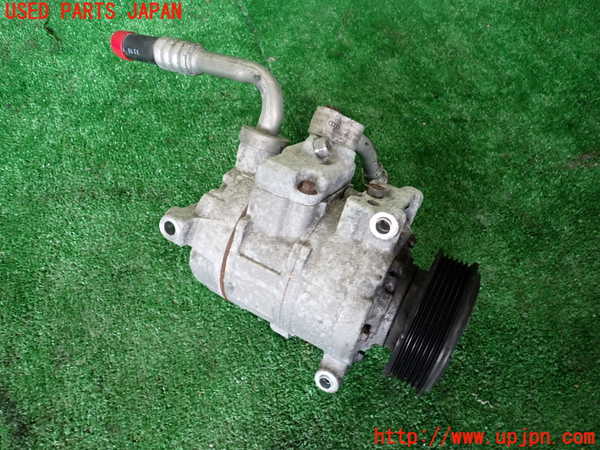 1UPJ-9236166025]アウディ・Q5(8RCDNF)エアコンコンプレッサー 中古_2