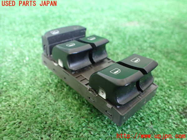 1UPJ-9236166240]アウディ・Q5(8RCDNF)右前パワーウィンドウスイッチ 中古_2