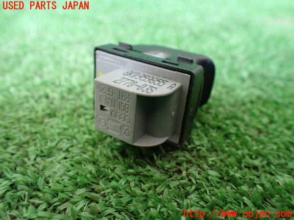 1UPJ-9236166245]アウディ・Q5(8RCDNF)左前パワーウィンドウスイッチ 中古_2