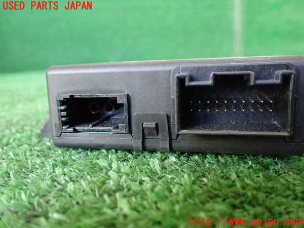 1UPJ-9236166149]アウディ・Q5(8RCDNF)コンピューター4 中古_2